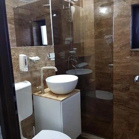 Casa Lipianu Πανσιόν Târgu Jiu
