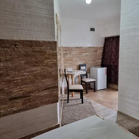 Πανσιόν Casa Lipianu