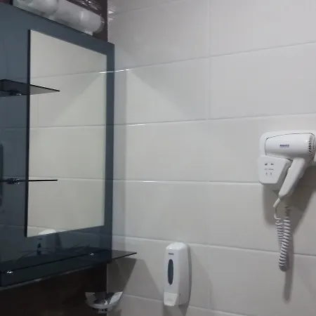 Casa Lipianu Πανσιόν