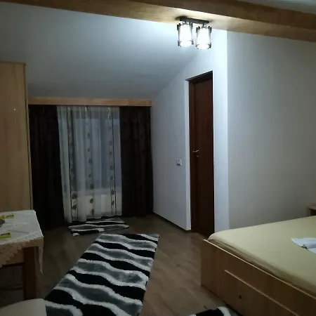 Casa Lipianu 3* Târgu Jiu